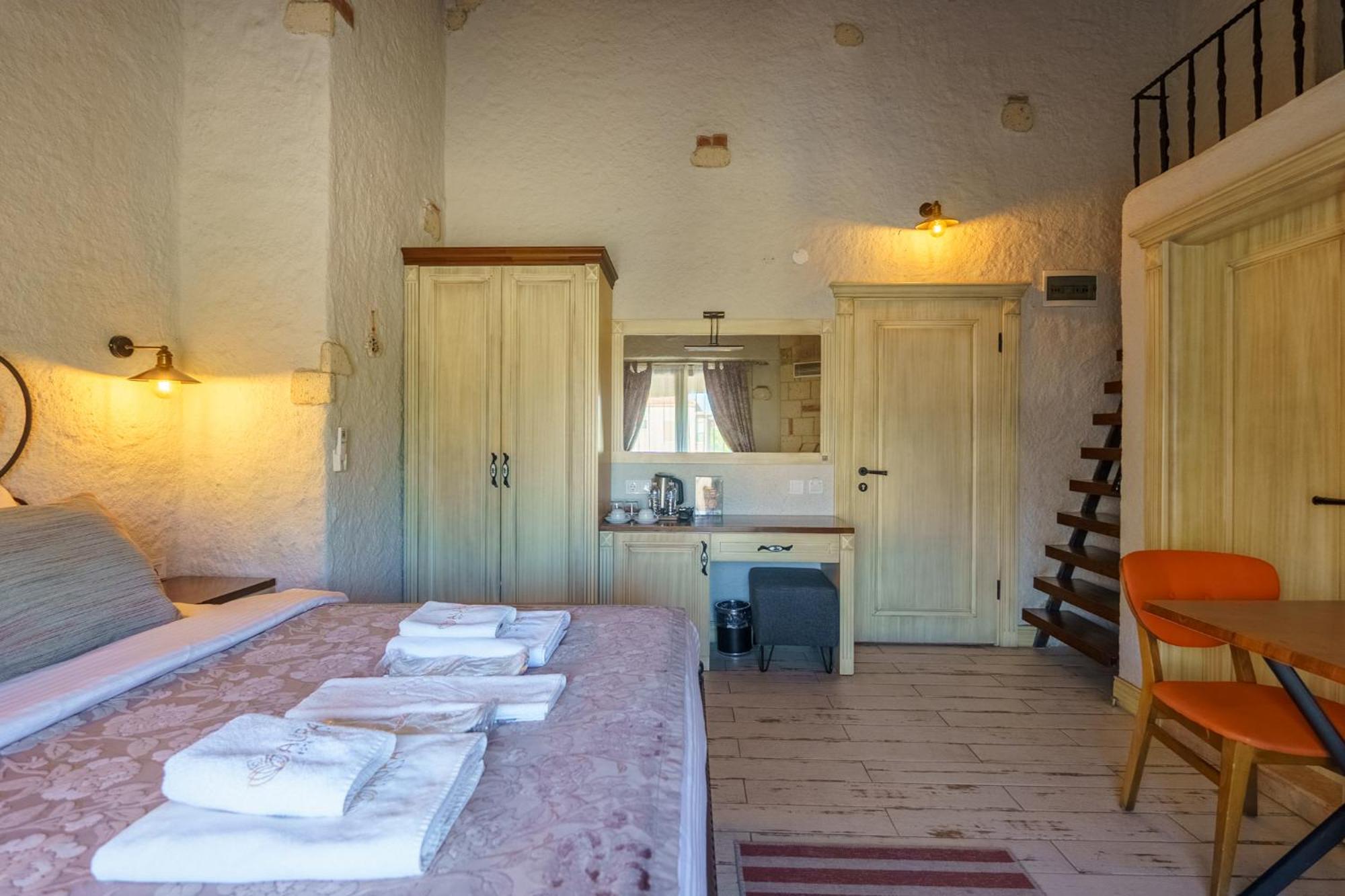 Alacati Aura 2* Измир