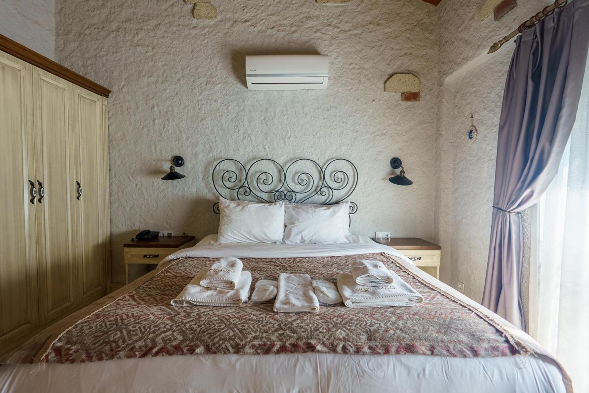 Alacati Aura Отель 2*