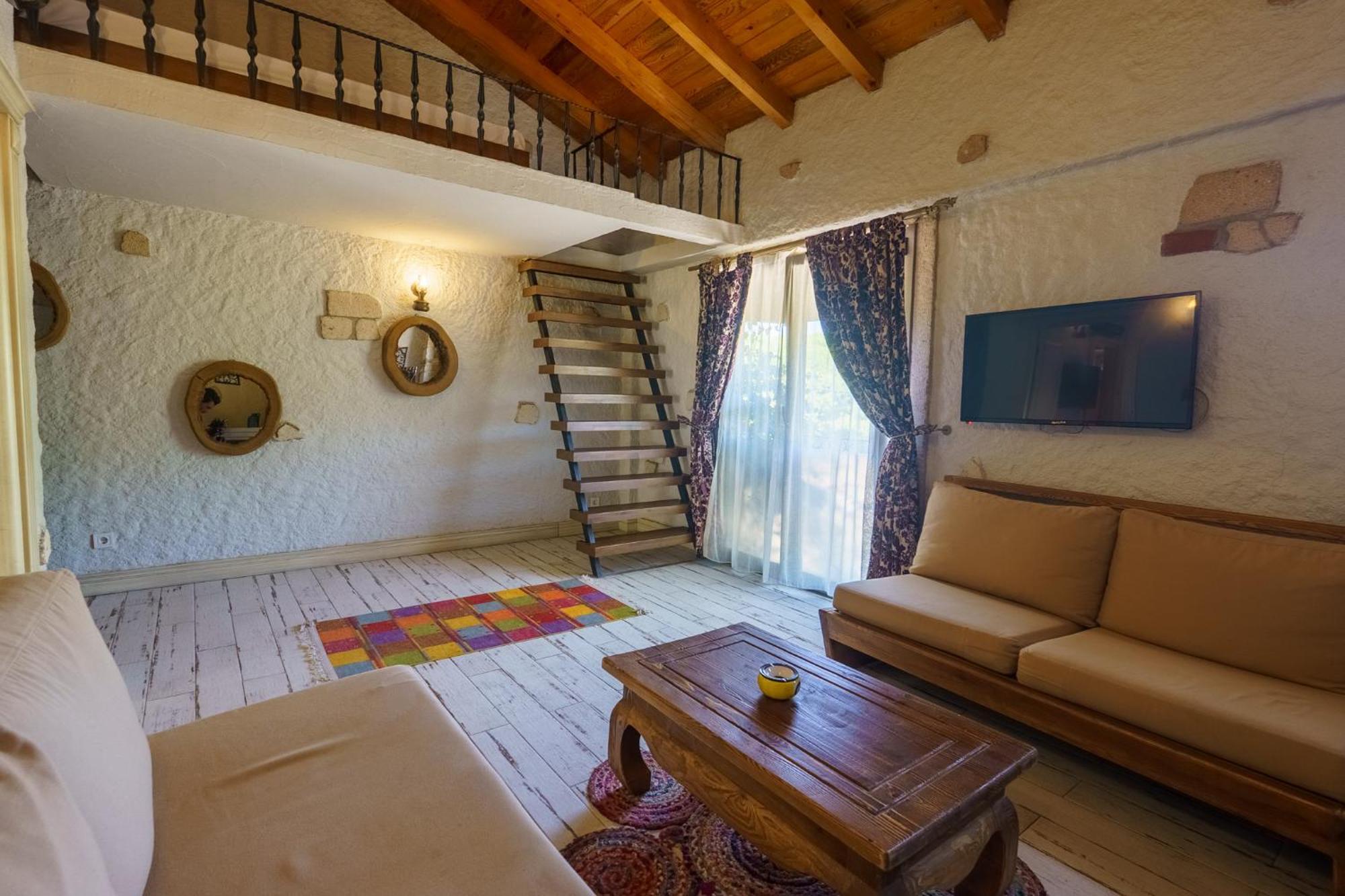 Alacati Aura